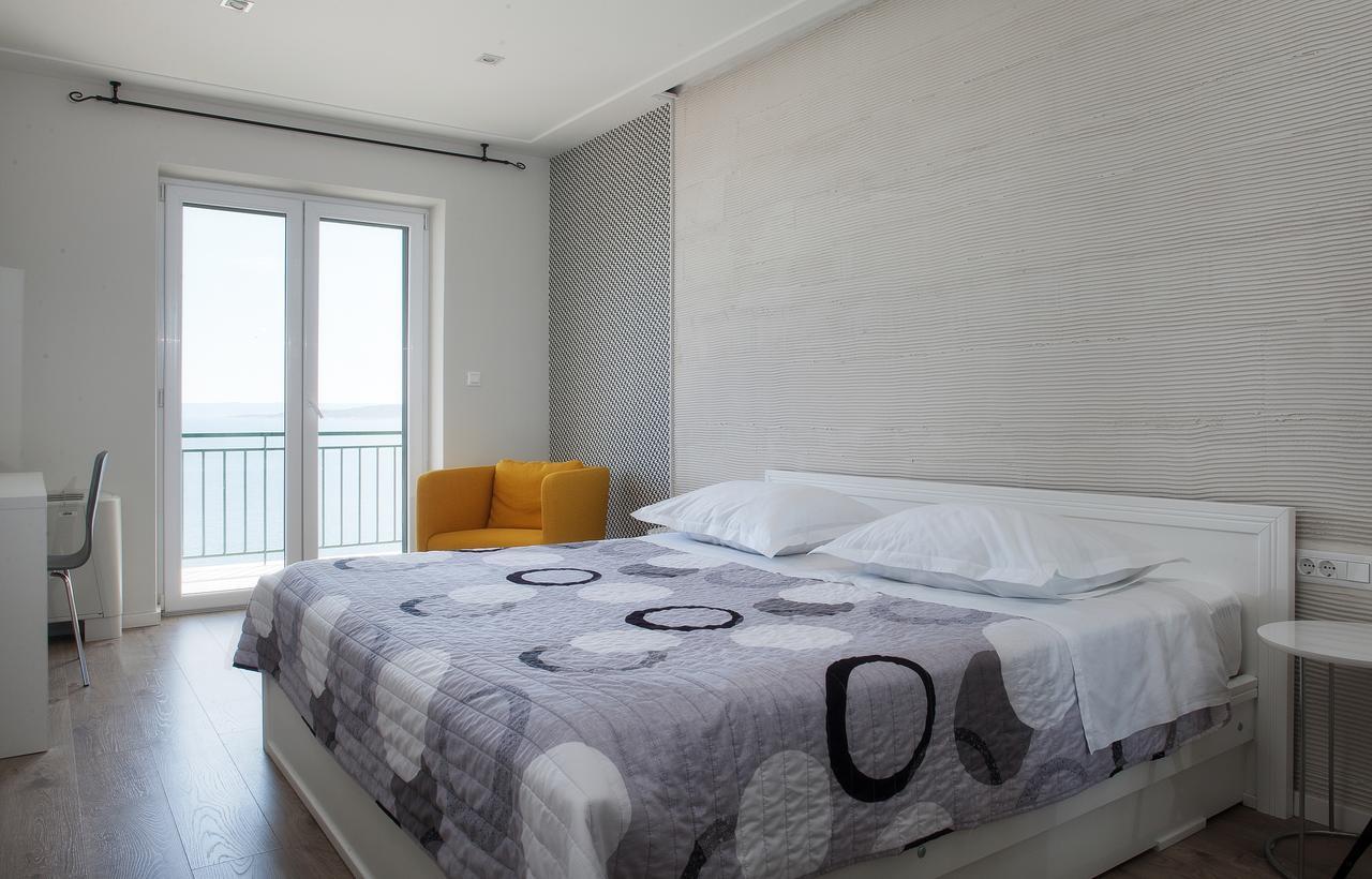 Apartments Juric Brela Exterior foto