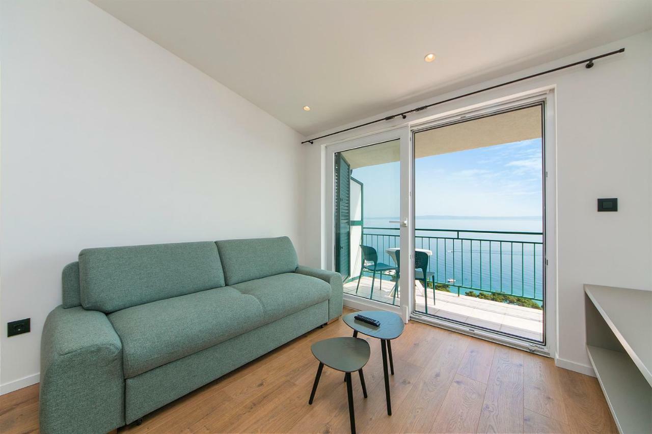 Apartments Juric Brela Exterior foto